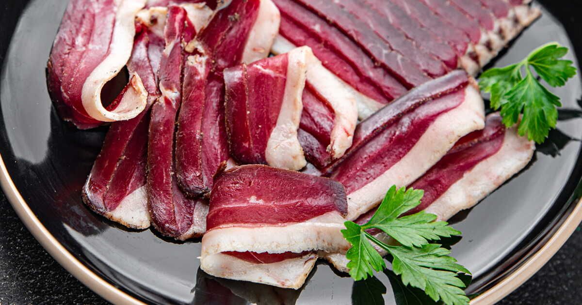 Préparez votre propre magret de canard fumé et séché à la maison