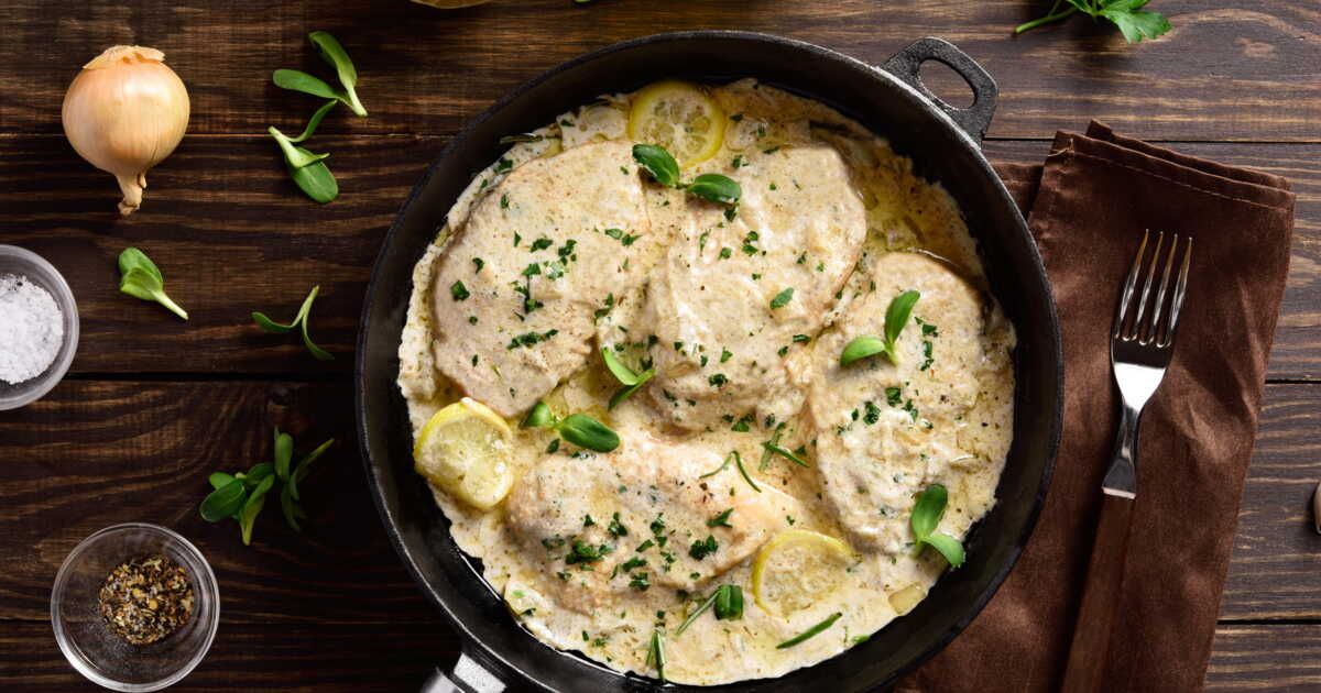Poulet à la crème : une recette rapide et savoureuse en 10 minutes