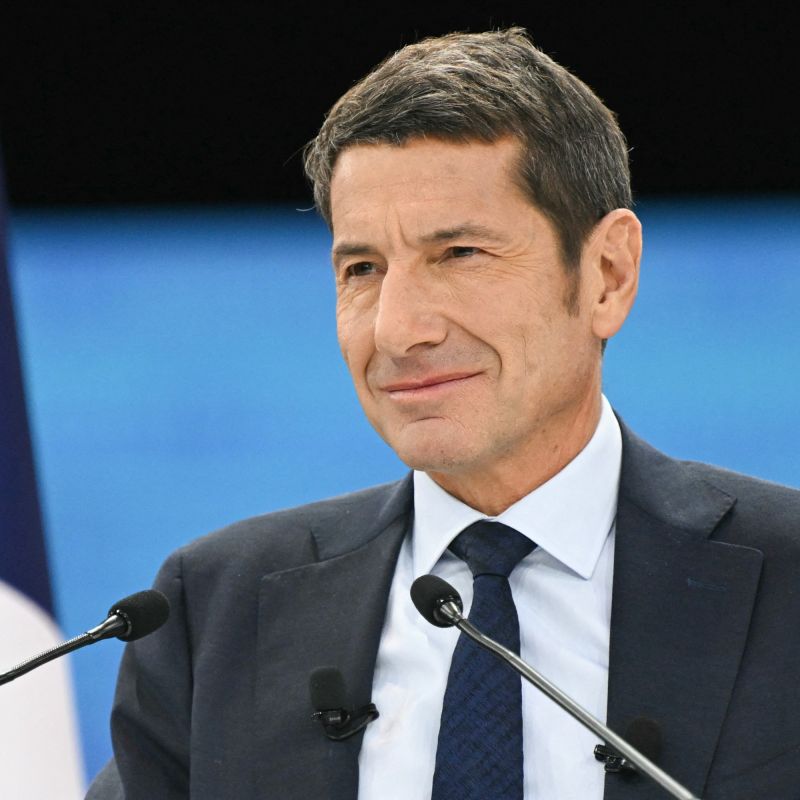 David Lisnard lance sa campagne présidentielle avec un coup de colère contre le macronisme