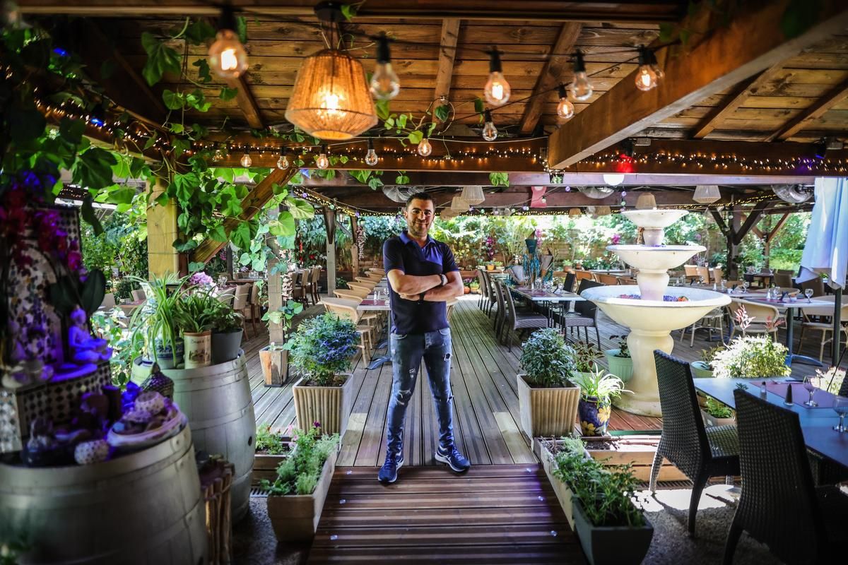 Un restaurant d'Agen ouvre ses portes pour combattre la canicule