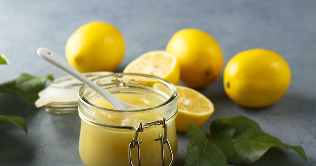Découvrez la crème au citron maison : une douceur à savourer