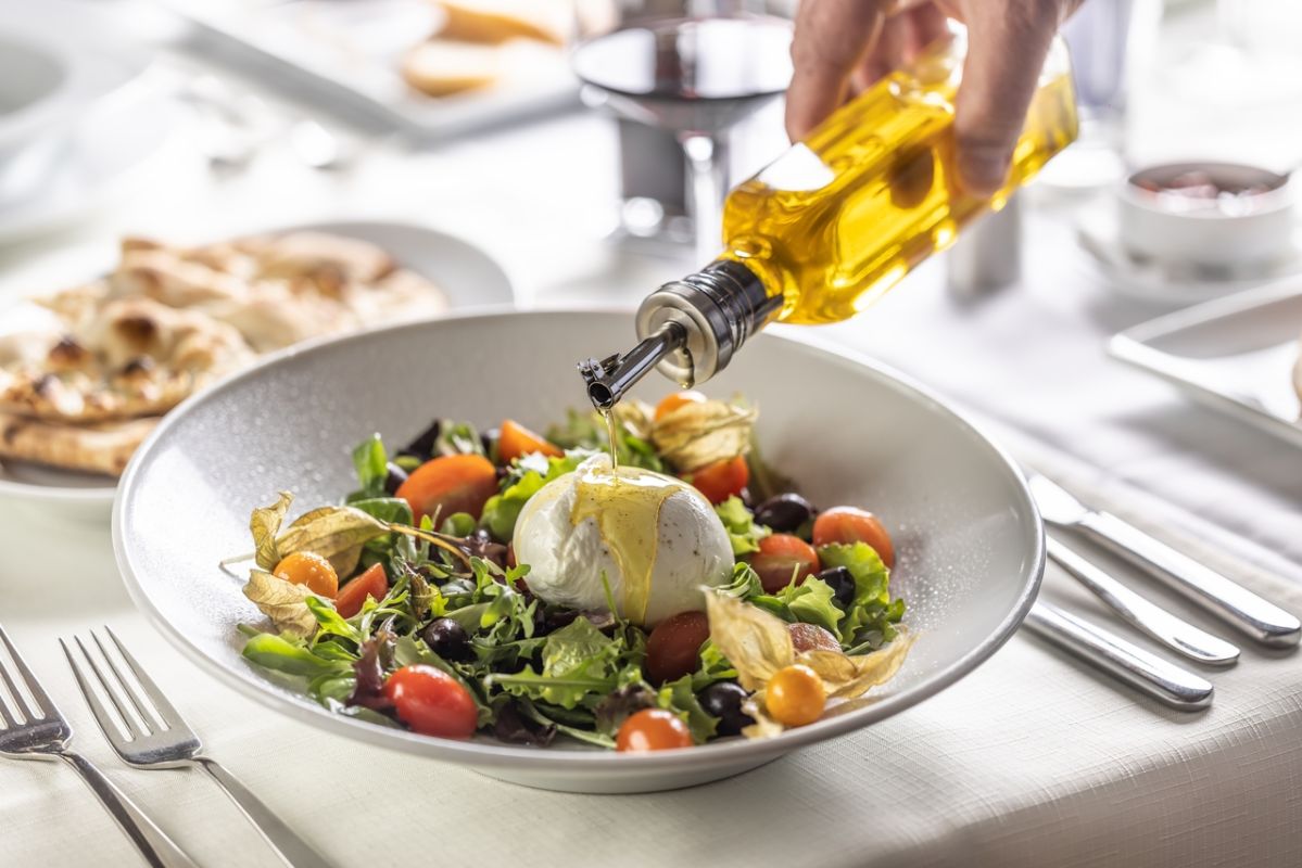 Des chercheurs italiens dénoncent une arnaque à l'huile d'olive à 3 euros